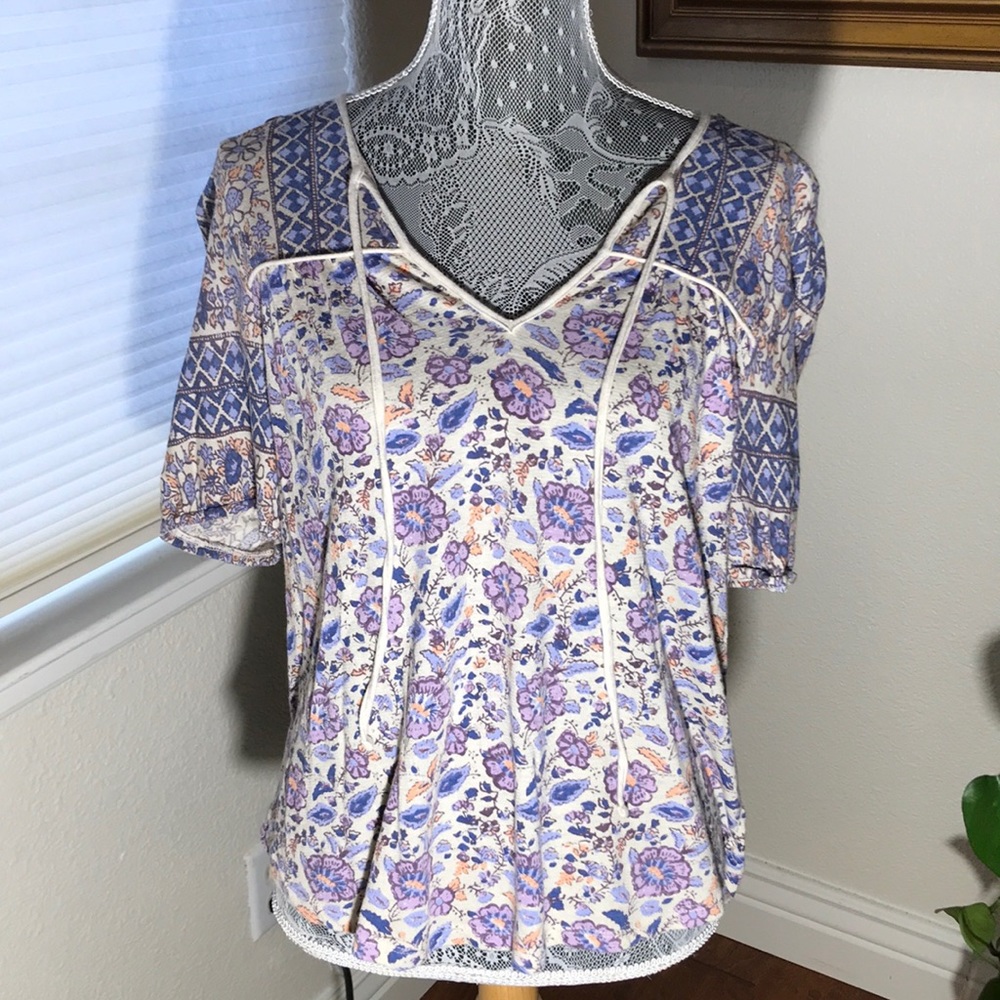 Lucky Brand Floral V-Neck Blouse in Lavender, Cream and Blue